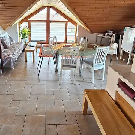 Apartment Thronvomchiemgau Übersee