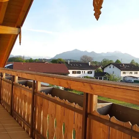 Thronvomchiemgau Apartment *