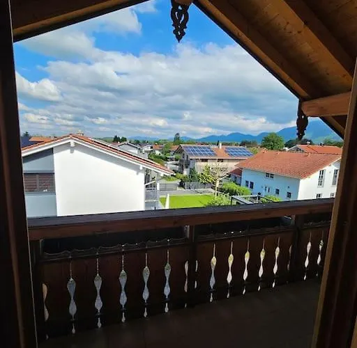 Thronvomchiemgau Апартаменты Уберзее