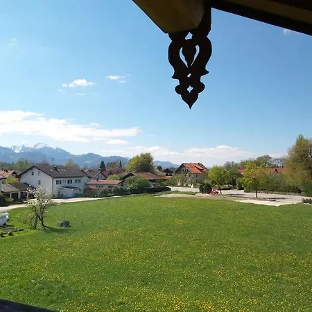 Διαμέρισμα Thronvomchiemgau *